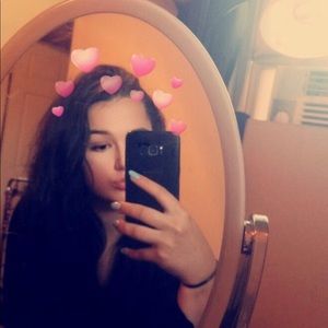 Meet your Posher, Sierra